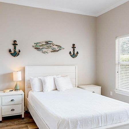 Seascape Lakefront Villas デスティン 部屋 写真