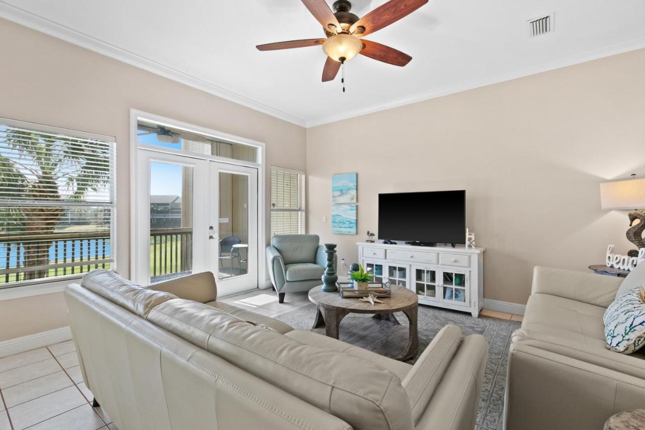 Seascape Lakefront Villas デスティン 部屋 写真