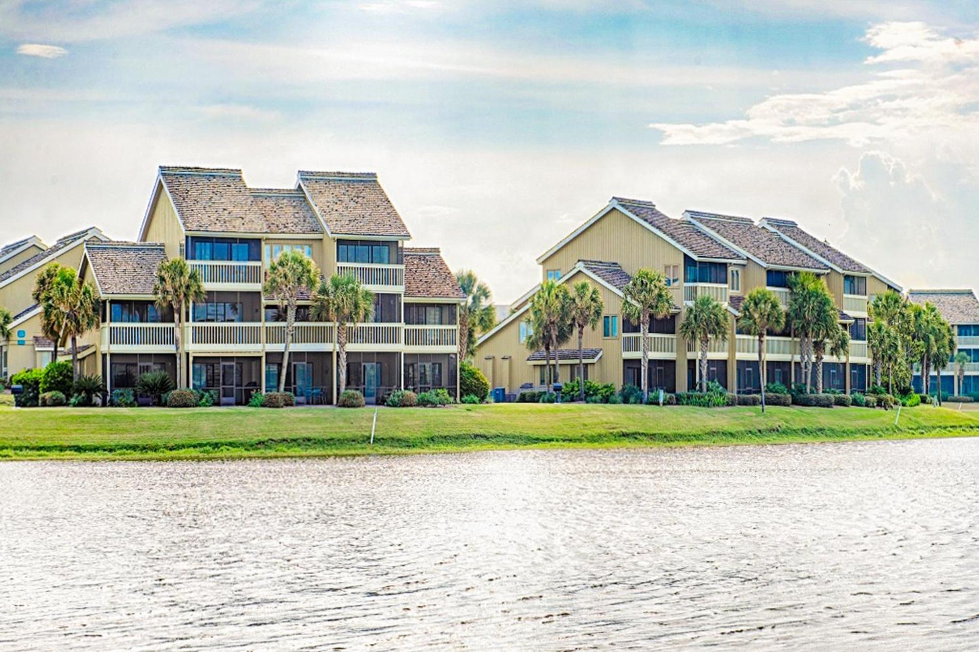 Seascape Lakefront Villas デスティン 部屋 写真