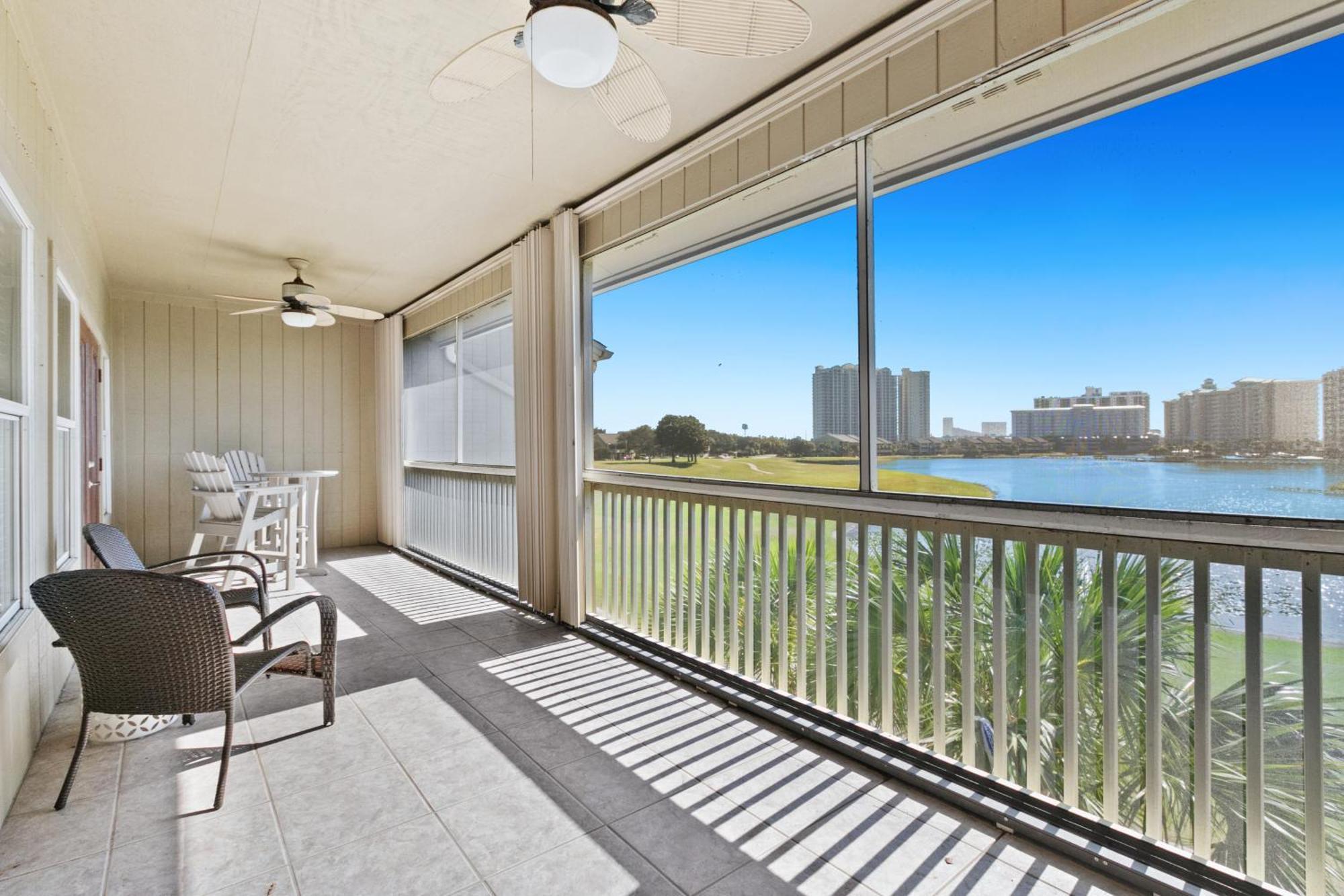 Seascape Lakefront Villas デスティン 部屋 写真
