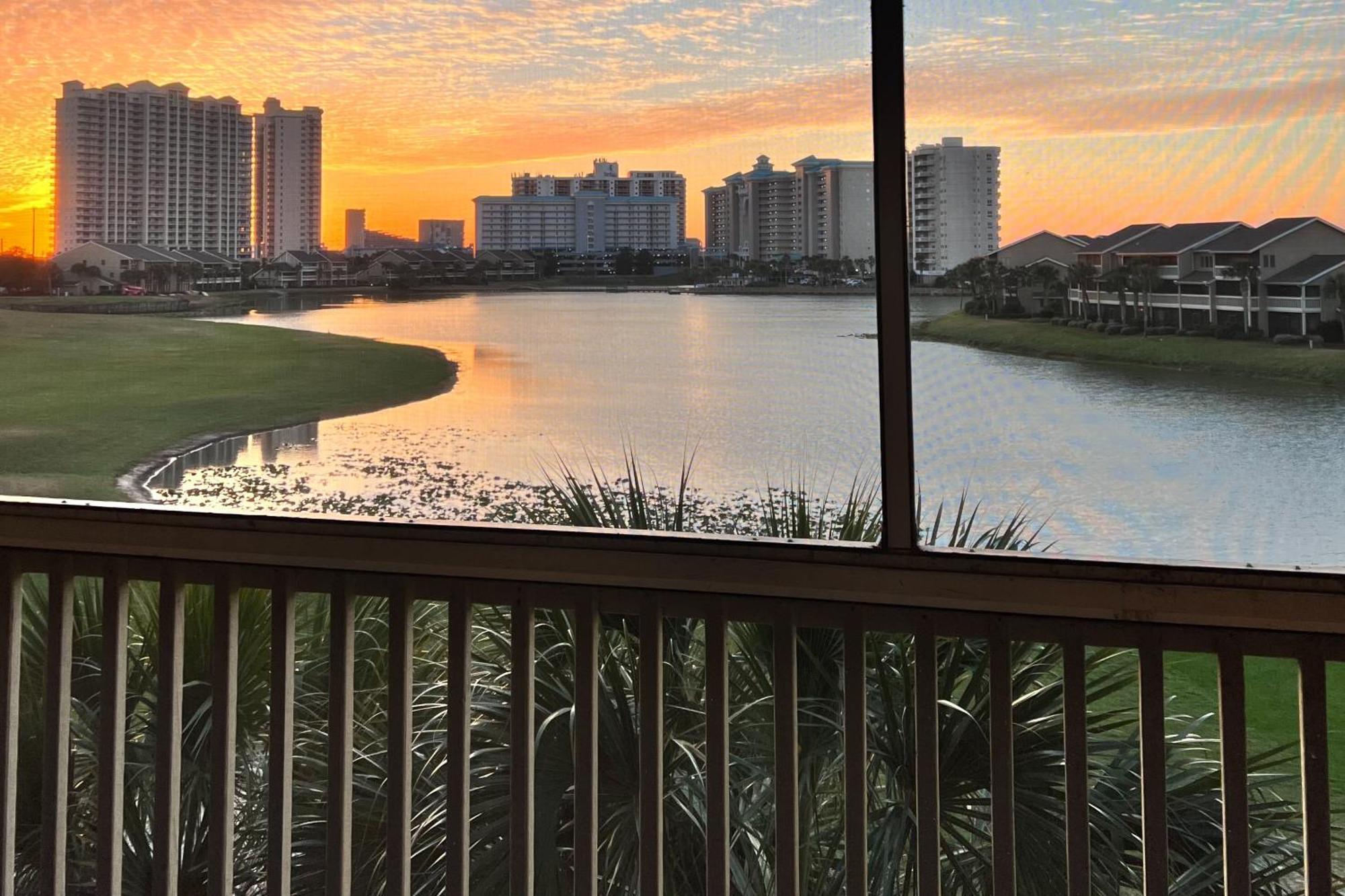 Seascape Lakefront Villas デスティン 部屋 写真