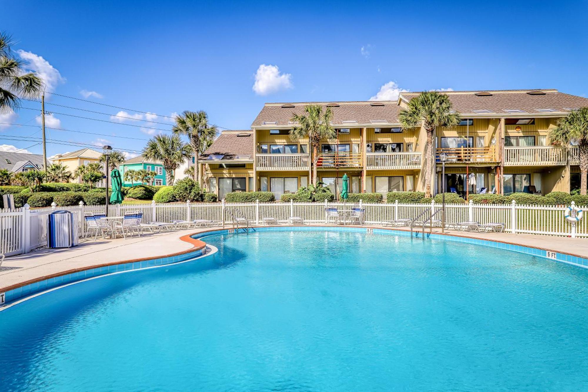 Seascape Lakefront Villas デスティン 部屋 写真